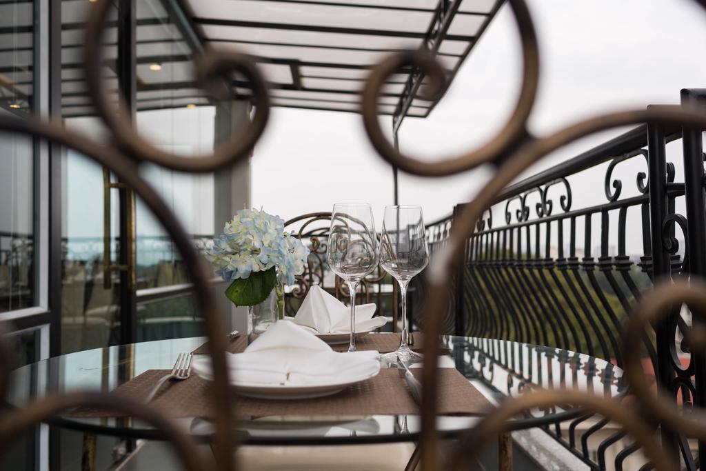 Bonsella Hotel Hanoi Exteriör bild