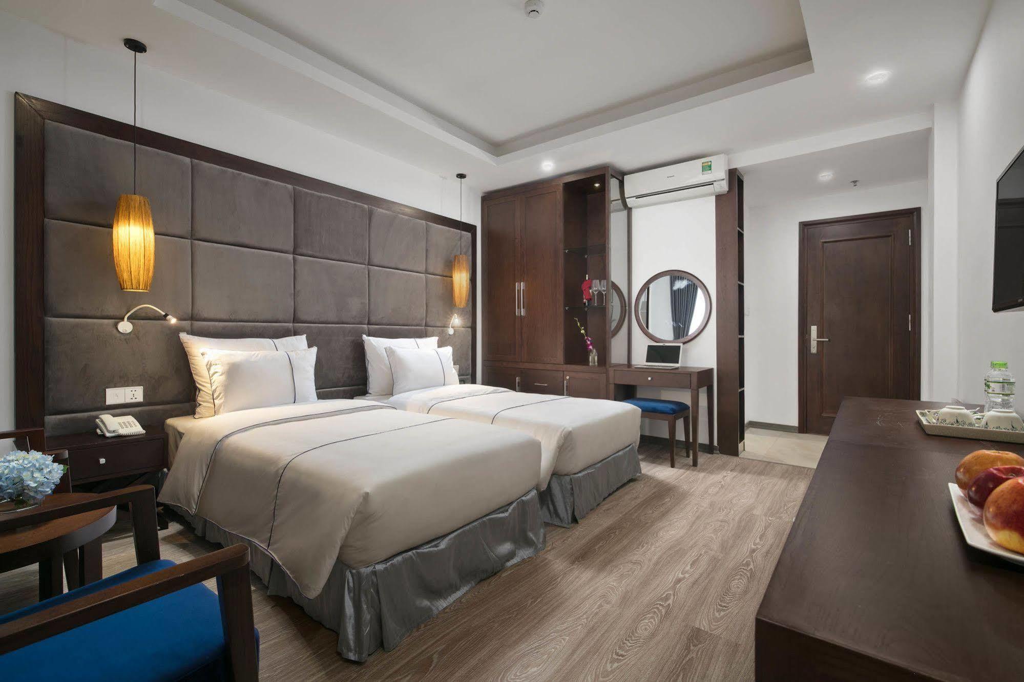 Bonsella Hotel Hanoi Exteriör bild